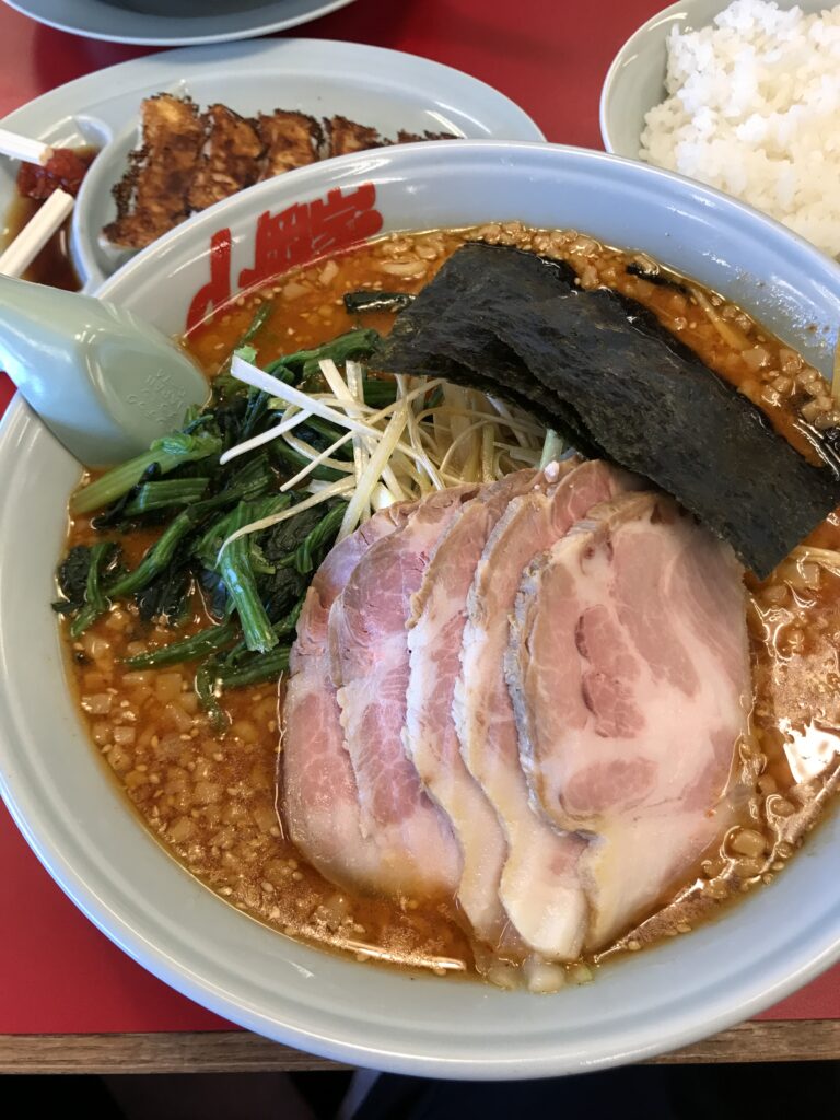 山岡家メニュー
辛味噌ネギチャーシュー麺