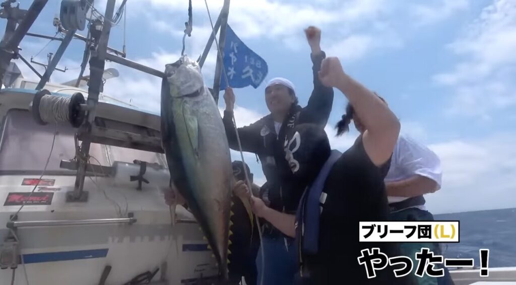 ついに釣り上げることに成功
重さは果たして何キロなのか？